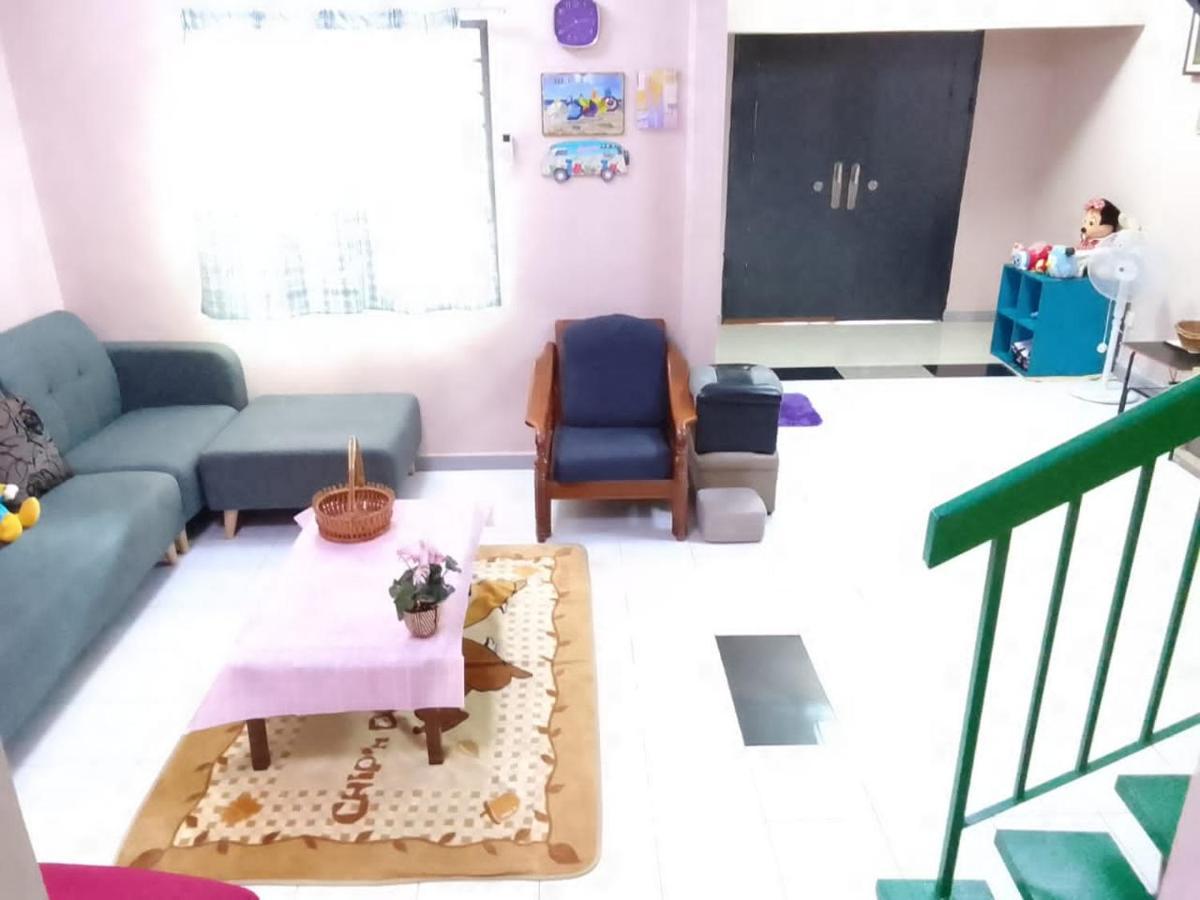 Holiday Home Bagan Lalang 5 Aircon Kampong Bagan Lalang Exterior foto